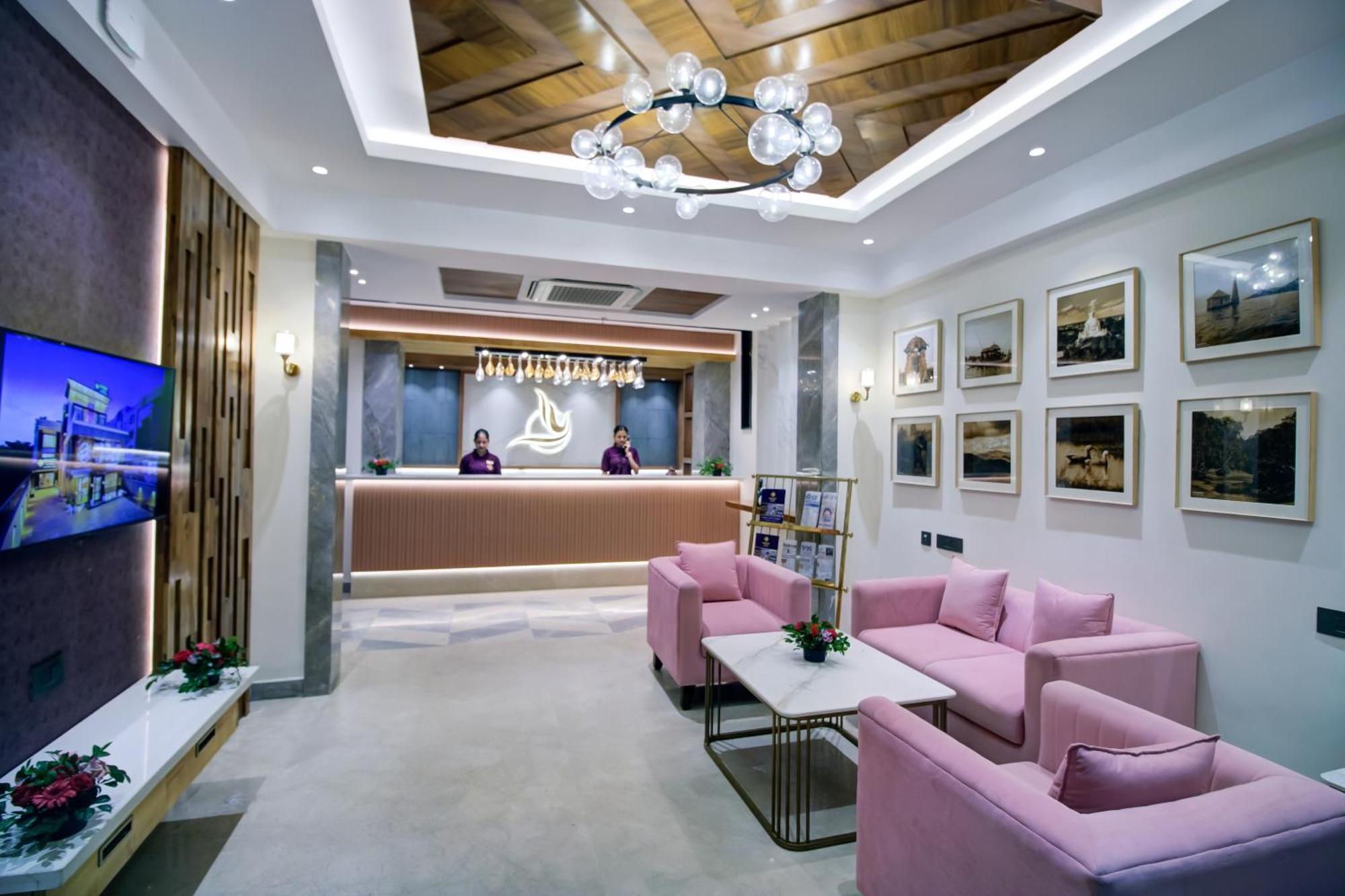 Cozzet Victoria Hotel Бхубанешвара Экстерьер фото