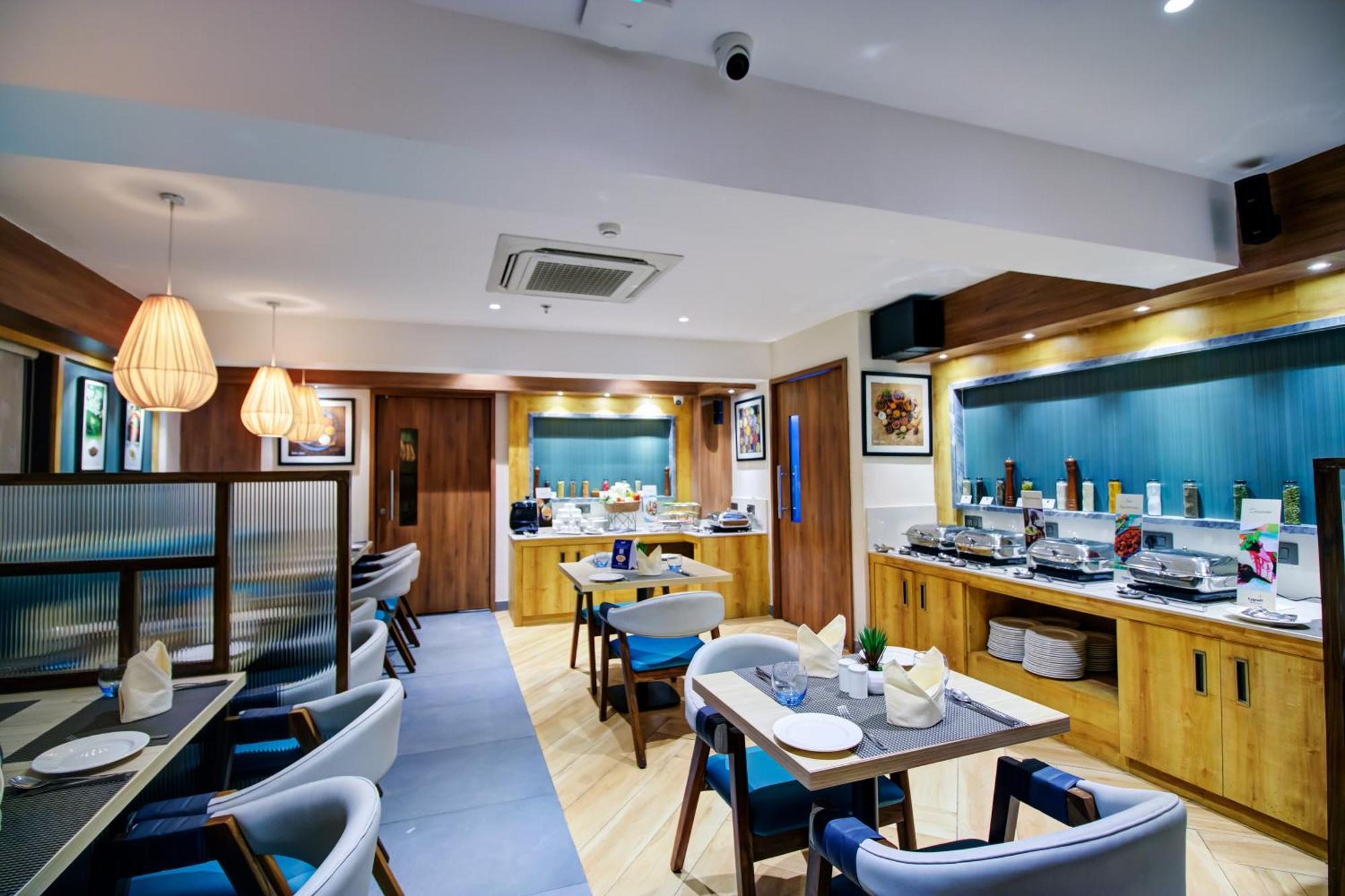 Cozzet Victoria Hotel Бхубанешвара Экстерьер фото